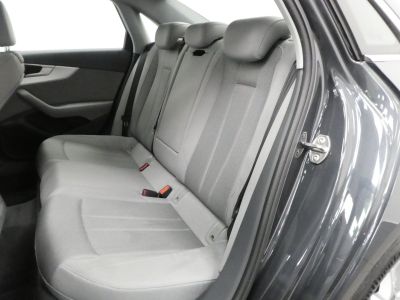 Audi A4 14 TFSI 150CH BUSINESS LINE S TRONIC 7   - 8