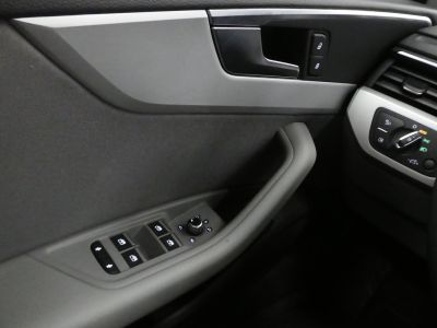 Audi A4 14 TFSI 150CH BUSINESS LINE S TRONIC 7   - 9