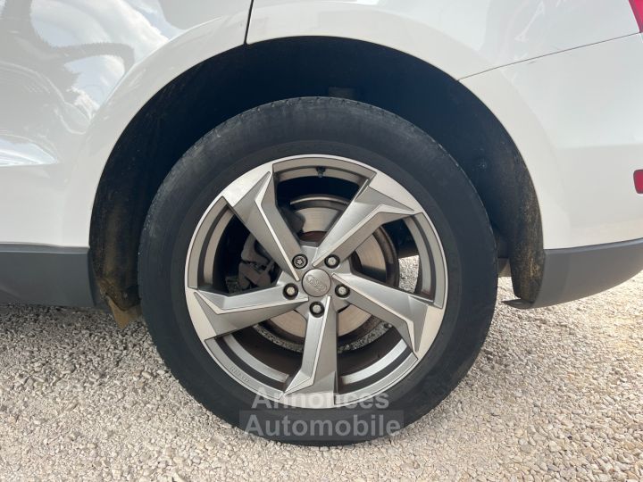 Audi Q5 20 TDI Clean Diesel 150 Ambiente / Distribution Faite - 48