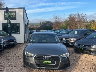 Audi A3 Sportback Phase 2 10 TFSI 115 ch S-Tronic7   - 2