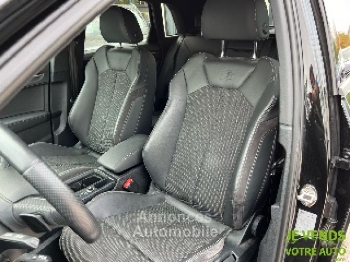 Audi Q3 15 TFSI 150 cv Design DSG7 - 14