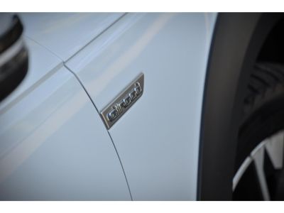 Audi A4 Allroad Quattro 30 V6 TDI - 218 BV S-tronic 2016 BREAK Design Luxe PHASE 1   - 4