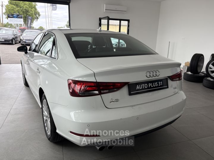 Audi A3 LIMOUSINE  20 TDI 150 Ambiente - 4