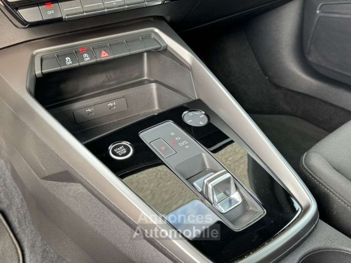 Audi A3 Sportback 30 TFSI--CARPLAY-GPS-CLIM-GARANTIE - 16