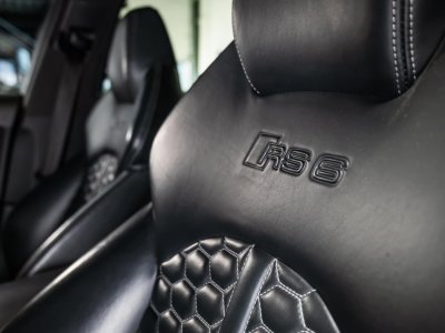 Audi A6 Avant RS6 Quattro 40i V8 TFSI - 605 - BVA Tiptronic   - 15