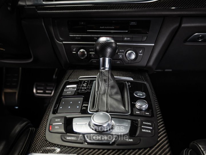Audi A6 Avant RS6 Quattro 40i V8 TFSI - 605 - BVA Tiptronic - 23
