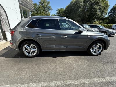 Audi Q5 Quattro 20 50 TFSI e - 299 - BV S-tronic  S line GPS + CAMERA AR + ATTELAGE   - 8
