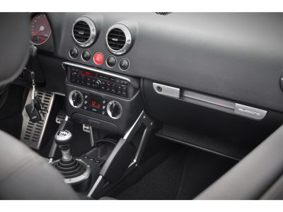 Audi TT Roadster Quattro 18i Tbo - 225   - 11