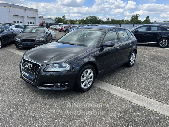 Audi A3 Sportback II 18 TFSI 160ch S tronic 7 Clim Régulateur 72,000Kms - 4