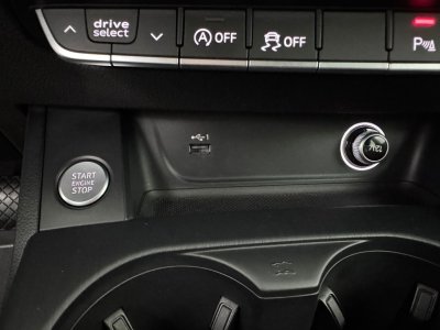 Audi A4 20 TDI 150 BUSINESS LINE S tronic 7   - 10