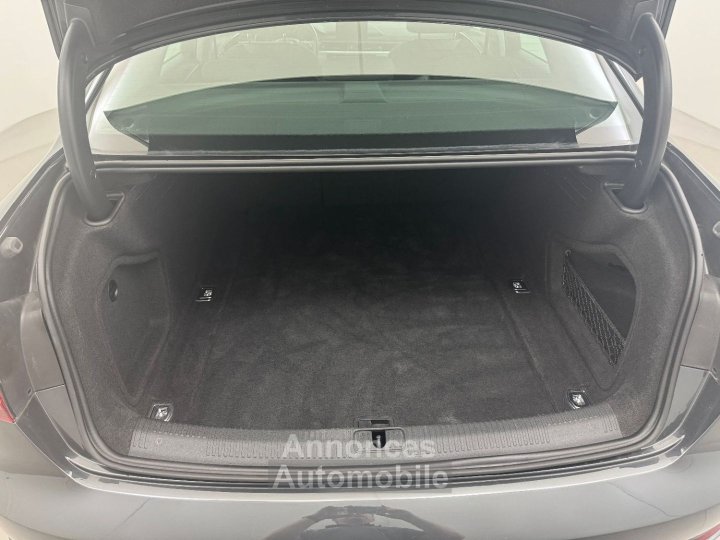 Audi A4 20 TDI 150 BUSINESS LINE S tronic 7 - 21