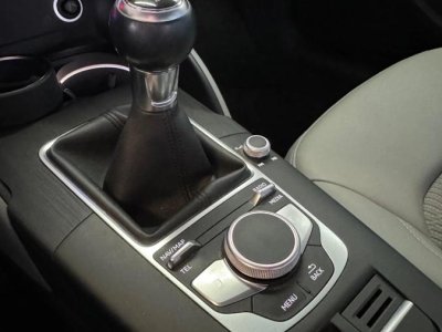 Audi A3 SPORTBACK 10 TFSI 115 DESIGN   - 7