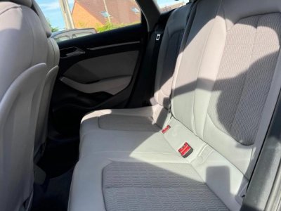 Audi A3 SPORTBACK 10 TFSI 115 DESIGN   - 9
