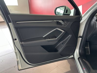 Audi Q3 Sportback 35 TFSI 150 ch S tronic 7 S line   - 10