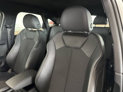 Audi Q3 Sportback 35 TFSI 150 ch S tronic 7 S line   - 12