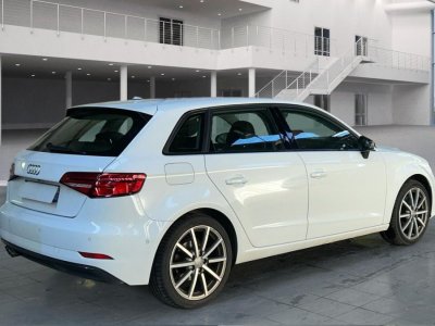 Audi A3 Sportback 20 TFSI 190CH DESIGN LUXE S TRONIC 7   - 2
