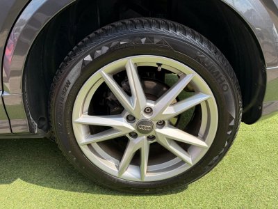 Audi Q2 15 35 TFSI COD S-LINE 150 S-TRONIC BVA   - 17