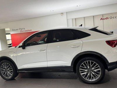 Audi Q3 Sportback 45 TFSIe 245 ch S tronic 6 S line   - 4