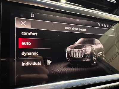 Audi Q3 Sportback 45 TFSIe 245 ch S tronic 6 S line   - 24