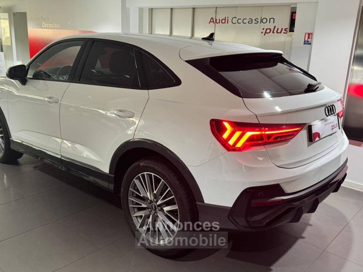 Audi Q3 Sportback 45 TFSIe 245 ch S tronic 6 S line - 32