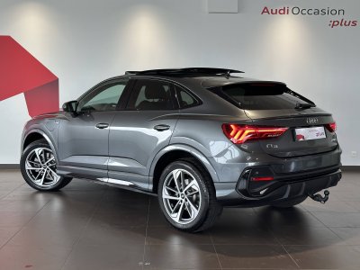 Audi Q3 Sportback 45 TFSIe 245 ch S tronic 6 S line   - 4