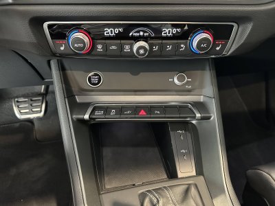 Audi Q3 Sportback 45 TFSIe 245 ch S tronic 6 S line   - 15