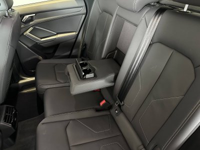 Audi Q3 Sportback 45 TFSIe 245 ch S tronic 6 S line   - 17