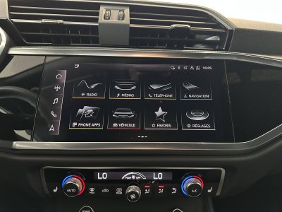 Audi Q3 Sportback 45 TFSIe 245 ch S tronic 6 S line   - 24