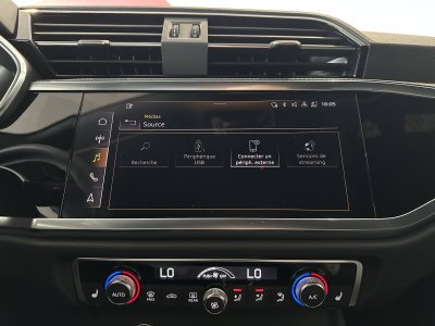 Audi Q3 Sportback 45 TFSIe 245 ch S tronic 6 S line   - 26