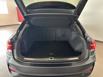 Audi Q3 Sportback 45 TFSIe 245 ch S tronic 6 S line   - 41