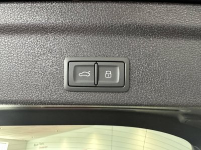 Audi Q3 Sportback 45 TFSIe 245 ch S tronic 6 S line   - 42