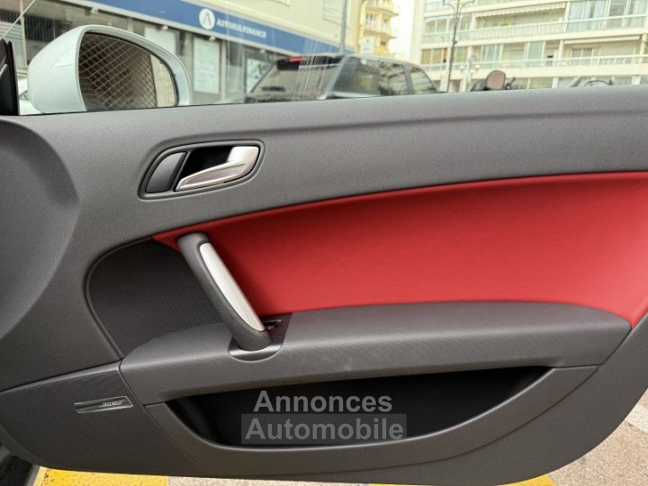 Audi TT 20 TFSI 200CH S LINE S TRONIC 6 - 14