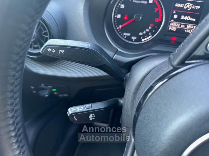 Audi Q2 14 TFSI 150 ch S tronic 7 S Line GRIS QUANTUM - CAM - SIÈGES CHAUFF - 19
