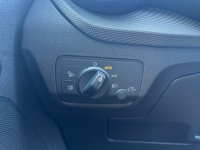 Audi Q2 14 TFSI 150 ch S tronic 7 S Line GRIS QUANTUM - CAM - SIÈGES CHAUFF   - 22