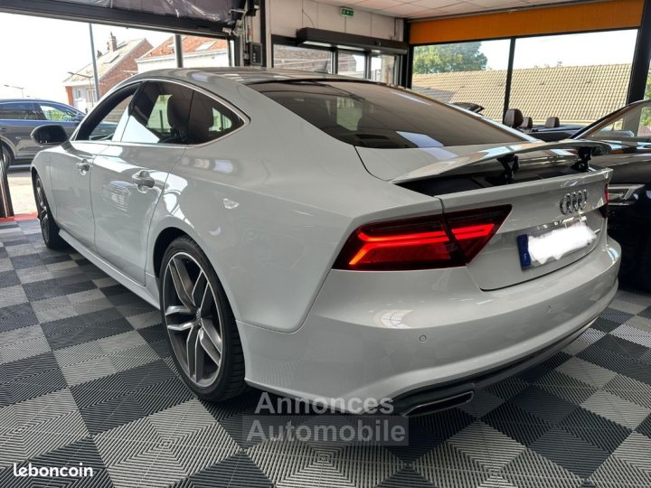 Audi A7 Sportback 30 TDI quattro S line S-tronic - 3