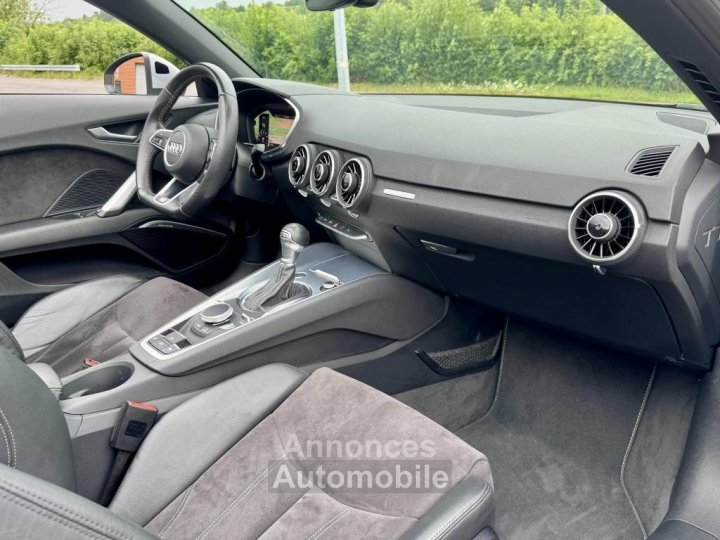 Audi TT Roadster 20 TFSI - 230 - BV S-tronic  2014 S-Line PHASE 1 - 9