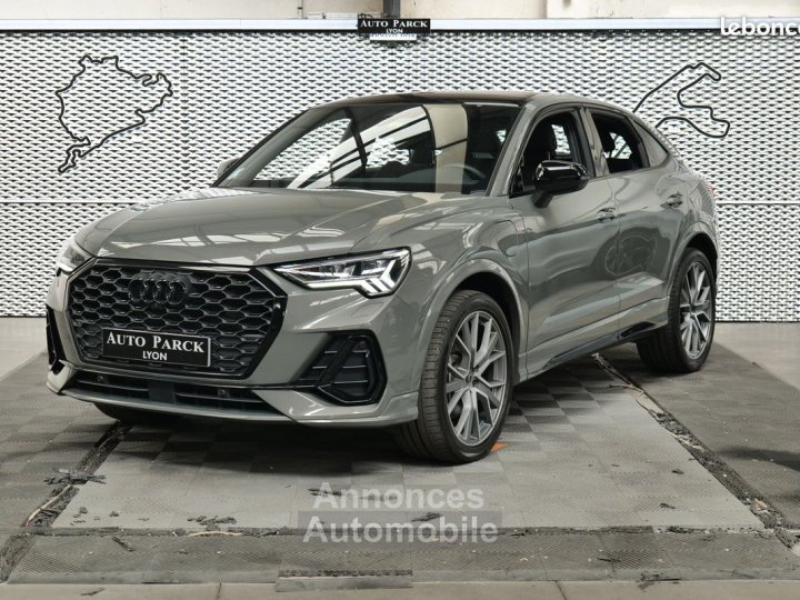Audi Q3 Sportback NEW HYBRID 45TFSI e 245 S LINE 1° MAIN FRANCAIS TVA RECUPERABLE GPS 16-9 XENON ECLAIRAGE AMBIANCE VOLANT MEPLAT CAMERA 360° CHARGEUR INDUCTION JA20 KE - 1