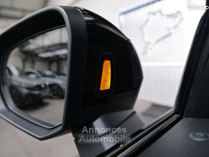 Audi Q3 Sportback NEW HYBRID 45TFSI e 245 S LINE 1° MAIN FRANCAIS TVA RECUPERABLE GPS 16-9 XENON ECLAIRAGE AMBIANCE VOLANT MEPLAT CAMERA 360° CHARGEUR INDUCTION JA20 KE - 10