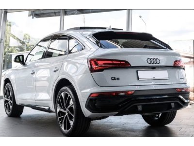 Audi Q5 Sportback Quattro 20 40 TDI Mild Hybrid - 204 - BV S-tronic 2020 S line PHASE 2   - 2