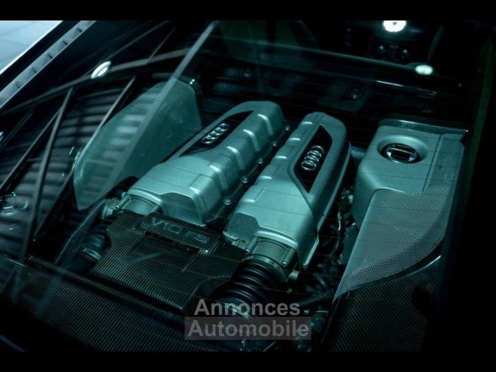 Audi R8 52 V10 FSI 525ch R tronic 6 - 6