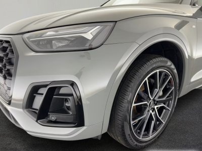 Audi Q5 50 TFSIe 299 S tronic 7 Quattro S line   - 8
