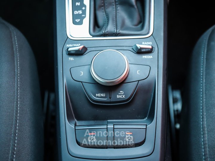 Audi Q2 16 30 TDI 116 S-tronic Business line - 16