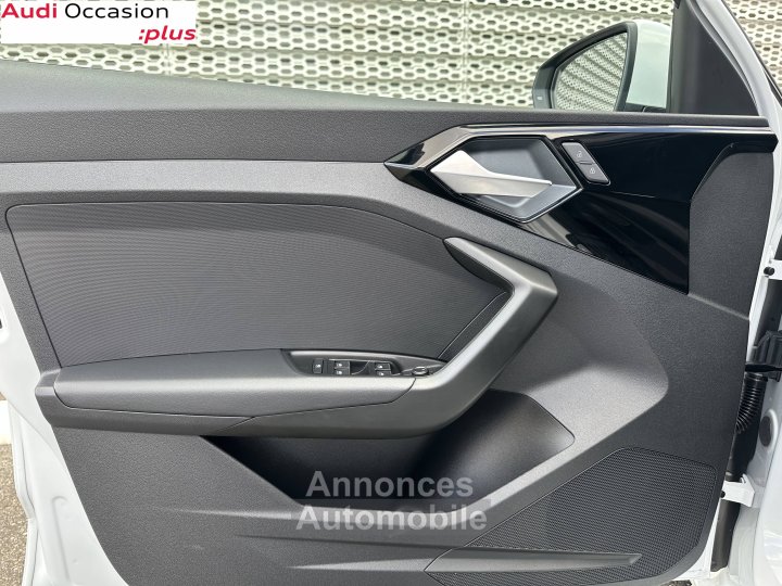Audi A1 Sportback 30 TFSI 116 ch S tronic 7 S Line - 11