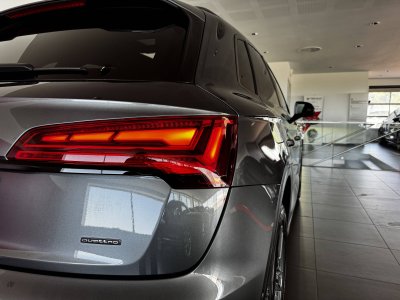 Audi Q5 40 TDI 204 S tronic 7 Quattro S line   - 8