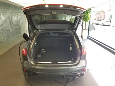 Audi A5 AVANT Avant e-hybrid 299 ch S tronic 7 Quattro S line   - 9