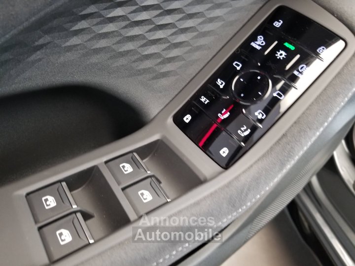 Audi A5 AVANT Avant e-hybrid 299 ch S tronic 7 Quattro S line - 17