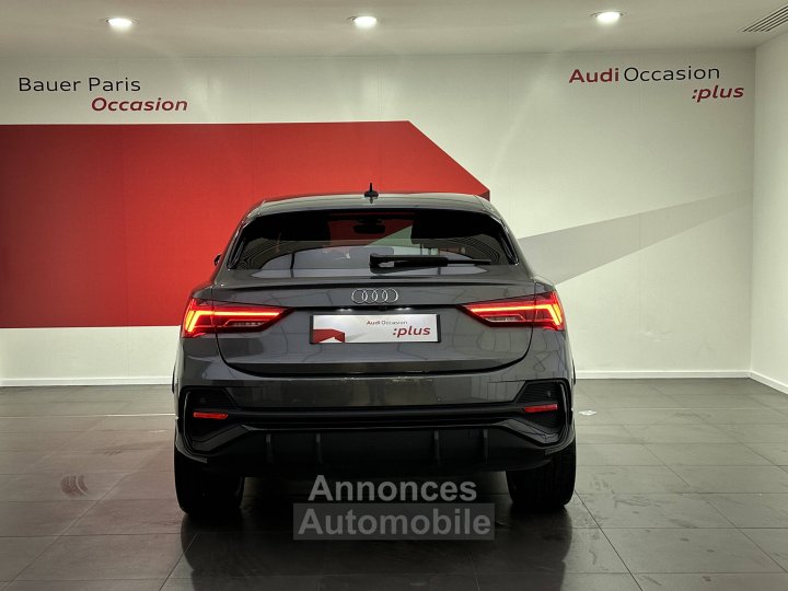 Audi Q3 Sportback 45 TFSIe 245 ch S tronic 6 S line - 4
