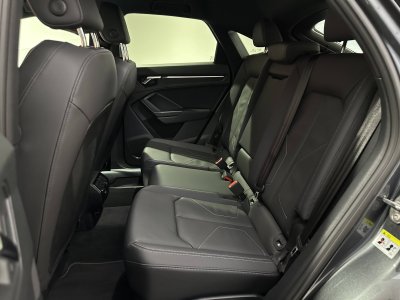 Audi Q3 Sportback 45 TFSIe 245 ch S tronic 6 S line   - 10