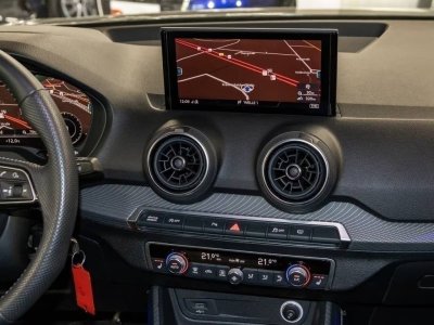 Audi SQ2 50 TFSI 300ch quattro S tronic 7   - 9