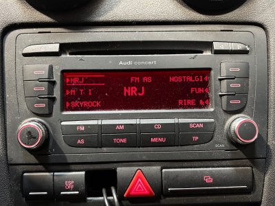 Audi A3 18i TFSI Ambition - 16